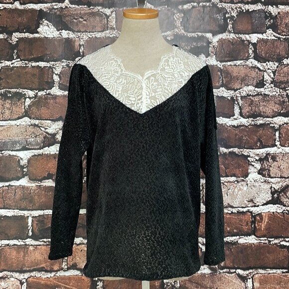 Miss U Top NWT Lovely Lace with Black Comfiness Blouse Size Medium M - Picture 5 of 15